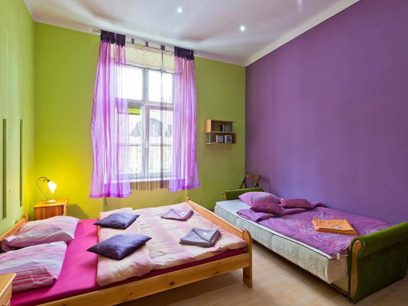 Hostel 70S Krakow Bagian luar foto