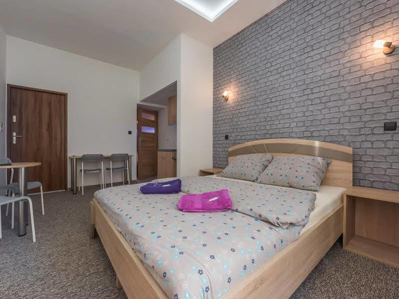 Hostel 70S Krakow Bagian luar foto
