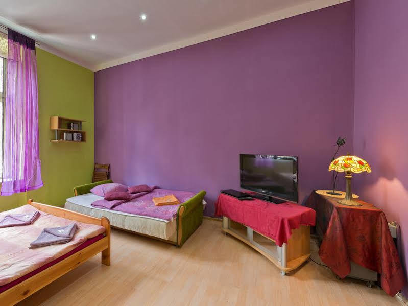 Hostel 70S Krakow Bagian luar foto
