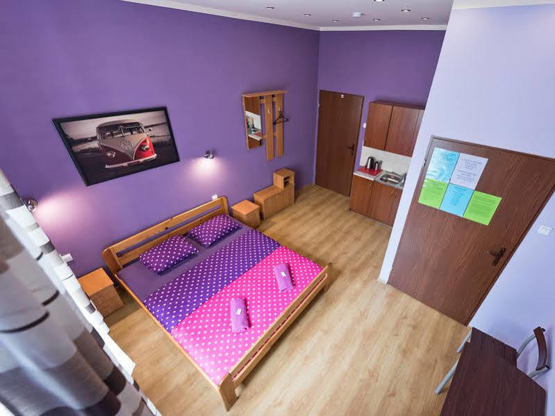 Hostel 70S Krakow Bagian luar foto