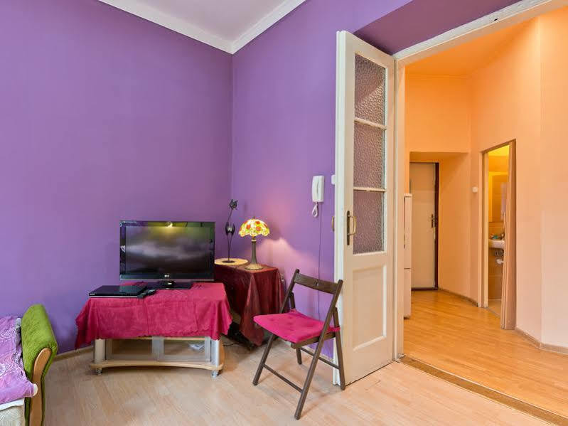 Hostel 70S Krakow Bagian luar foto