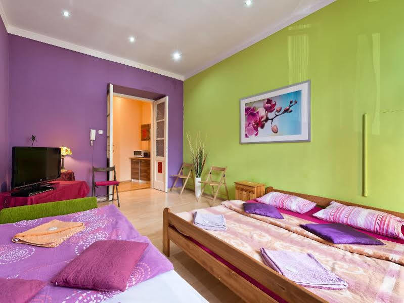 Hostel 70S Krakow Bagian luar foto